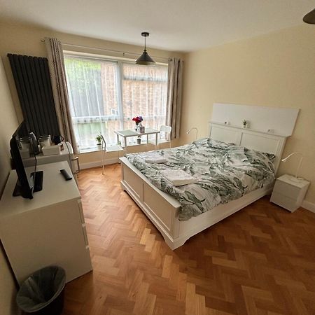 Wembley Stadium Large Double Room London Kültér fotó