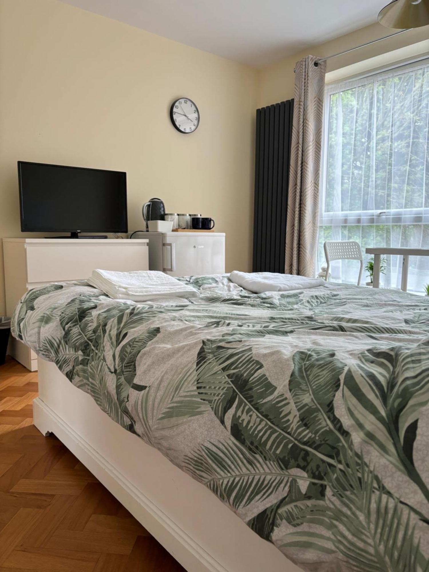 Wembley Stadium Large Double Room London Kültér fotó